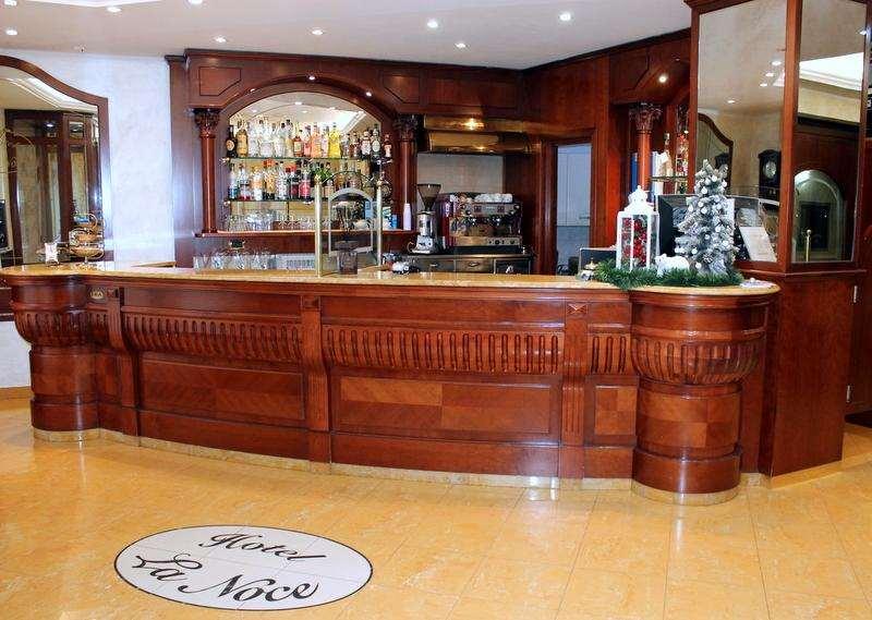 Hotel La Noce Chivasso Nhà hàng bức ảnh