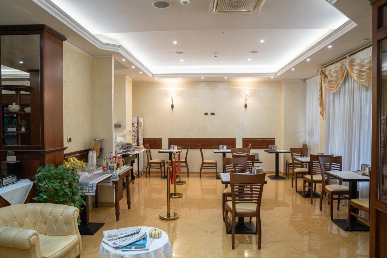 Hotel La Noce Chivasso Ngoại thất bức ảnh