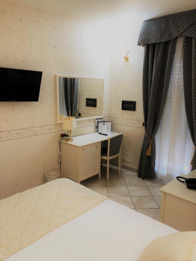 Hotel La Noce Chivasso Ngoại thất bức ảnh